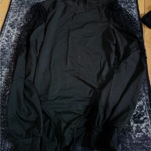 Black Long-Sleeve Lace Shoulder Bodysuit